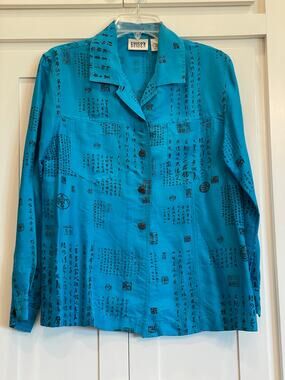 Chico's Design teal blue 100% Silk button up with Asian print 8 or Chicos 1